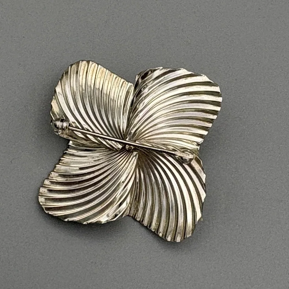 Vintage Sterling Silver 925 Brooch Pin with Cultured Pearl Flower Fluted MCM
